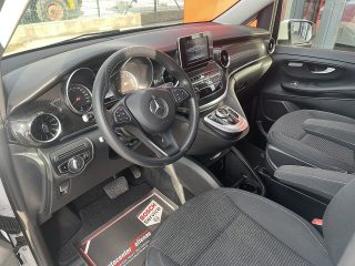 Mercedes-Benz V 220 d Kombi lang Basis Aut.