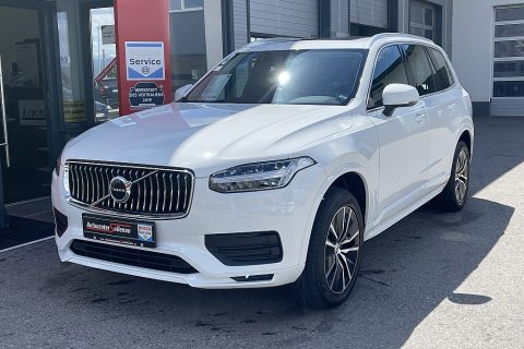 Volvo XC90 B5 AWD Momentum Pro