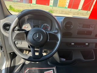 Mercedes-Benz Sprinter eSprinter Front 41kWh 3,5t / 3.924 mm