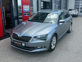 Skoda Superb Kombi 2,0 TDI Style DSG