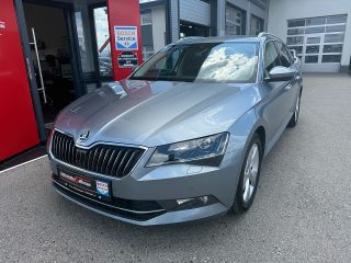 Skoda Superb Kombi 2,0 TDI Style DSG