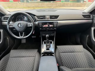 Skoda Superb Kombi 2,0 TDI Style DSG