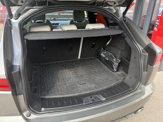 Jaguar E-Pace 2.0DI4 D180 R-Dynamic S AWD Aut.
