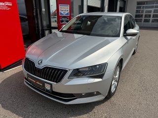 Skoda Superb 2,0 TDI Style