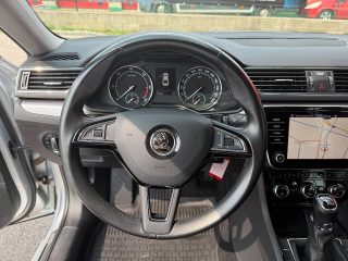 Skoda Superb 2,0 TDI Style