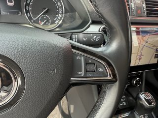 Skoda Superb 2,0 TDI Style
