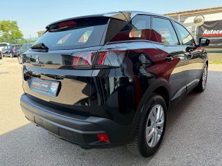 Peugeot 3008 BlueHDi 130 S&S EAT8 Active Pack