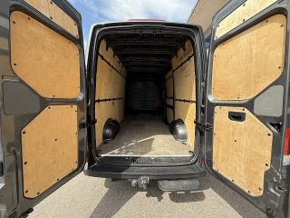 VW Crafter 30 Kasten MR L3H3 2,0 TDI BMT