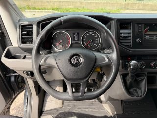 VW Crafter 30 Kasten MR L3H3 2,0 TDI BMT