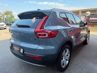 Volvo XC40 D4 Momentum AWD Geartronic