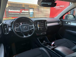 Volvo XC40 D4 Momentum AWD Geartronic