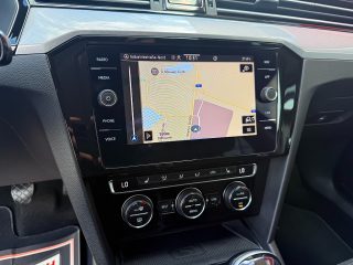 VW Passat Variant Business 1,5 TSI