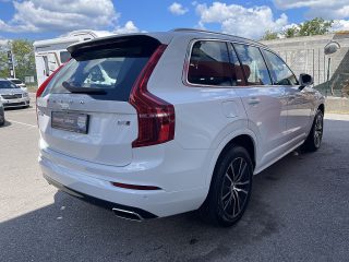 Volvo XC90 B5 AWD Momentum Pro