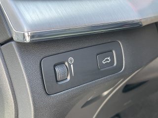 Volvo XC90 B5 AWD Momentum Pro