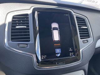 Volvo XC90 B5 AWD Momentum Pro