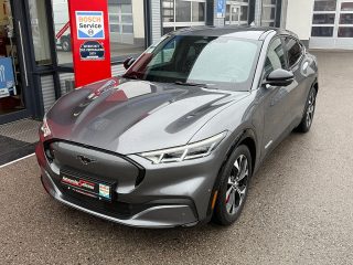Ford Mustang Mach-E AWD Elektro Extended Range